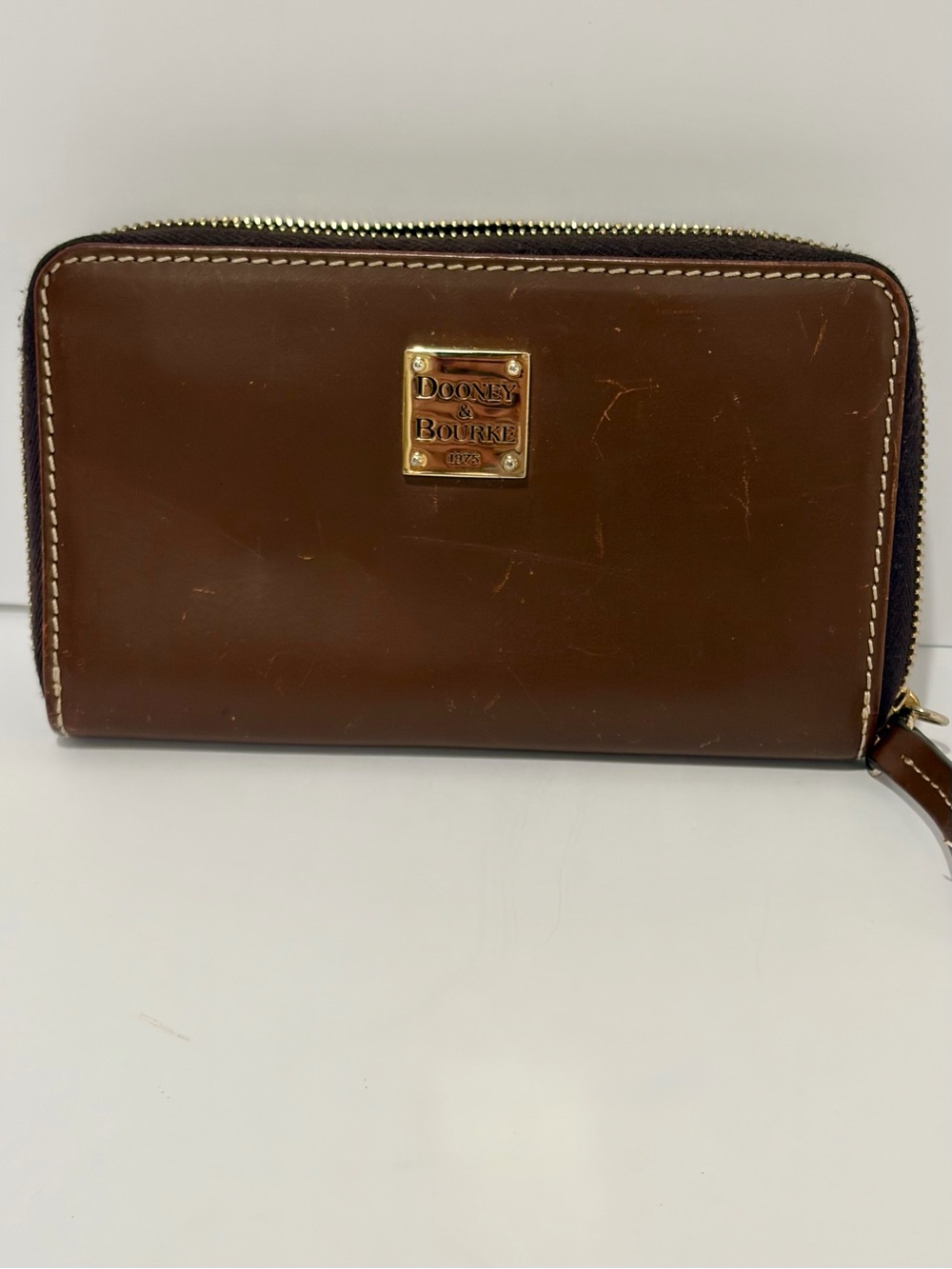 Dooney & Bourke Wexford Brown Leather Zip-Around Wallet
